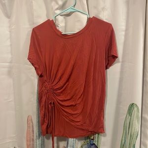 Adjustable side short sleeve shirt!